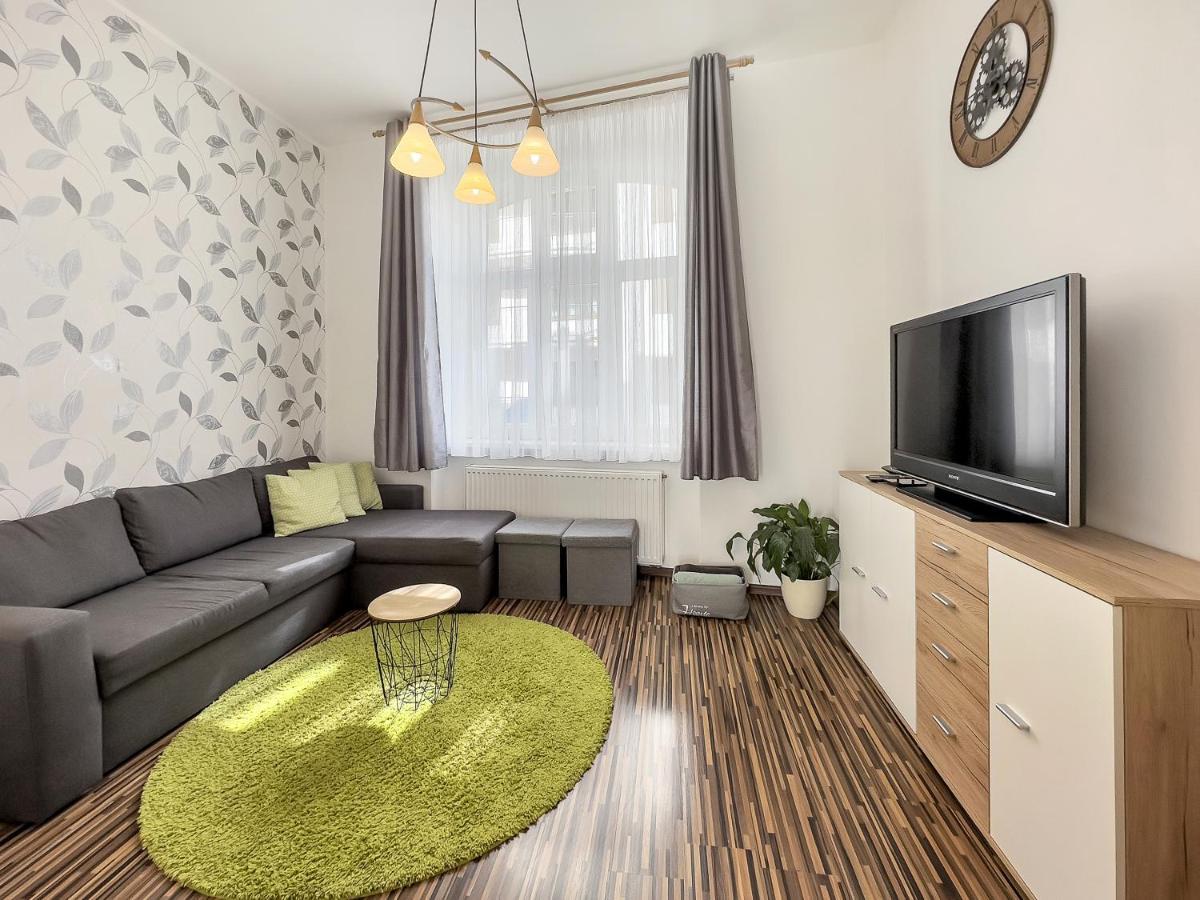 Laura'S Apartment Карловы Вары Экстерьер фото